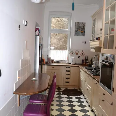 Center, Sunny Spacious Luxury! Apartman