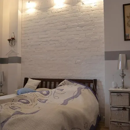 Apartman Center, Sunny Spacious Luxury! *
