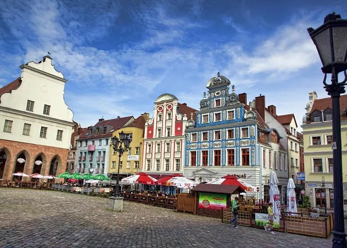 Lejlighed Center, Sunny Spacious Luxury! *